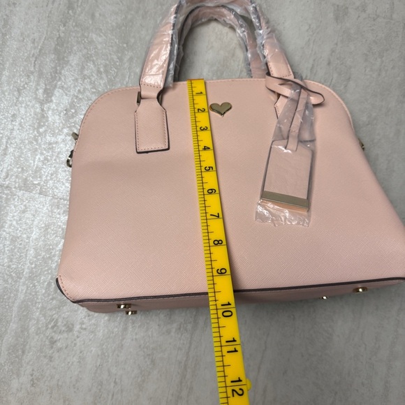 Pink Satchel purse with Double Handles and Gold heart Emblem - Picture 9 of 11